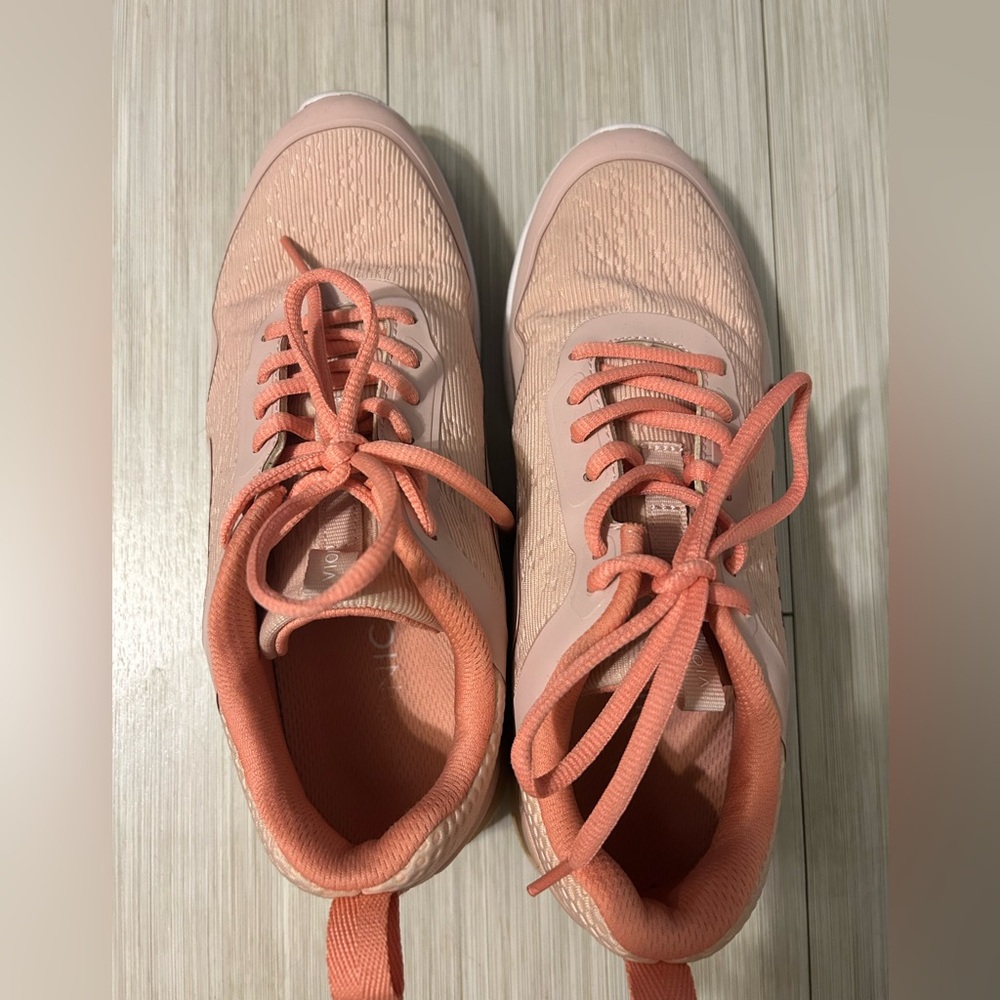 Vionic Agile Jojo Ombré Tennis Shoes - Picture 6 of 8